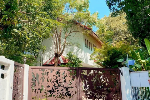 Haus in Bangkok, Thailand 5 Schlafzimmer № 190349
