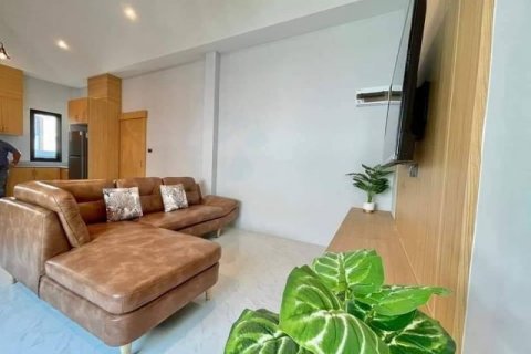 Casa de 3 dormitorios en Pattaya, Tailandia № 64953 - foto 9