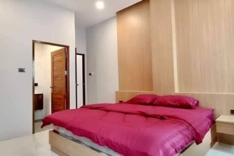 Casa de 3 dormitorios en Pattaya, Tailandia № 64953 - foto 13