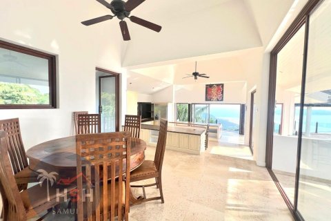Chalet de 4 dormitorios en Ko Samui, Tailandia № 180017 - foto 14