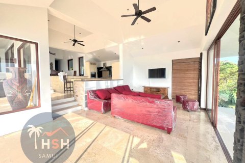 Chalet de 4 dormitorios en Ko Samui, Tailandia № 180017 - foto 15