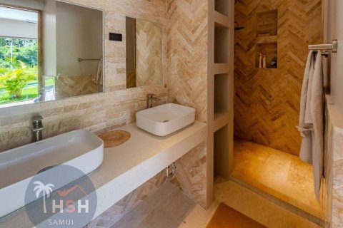 Chalet de 3 dormitorios en Ko Samui, Tailandia № 180015 - foto 13