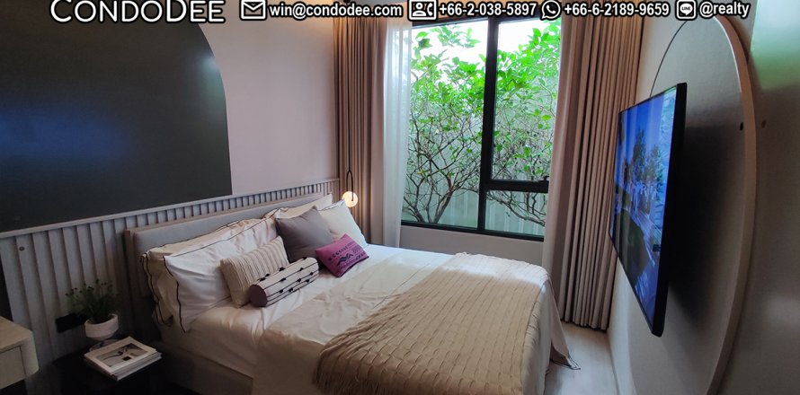 Studio in the Condo in Sathon, Bangkok, Thailand  № 201099