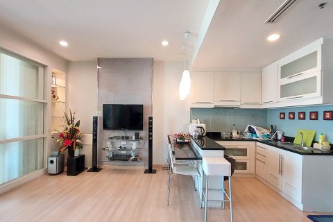 Condominio de 1 dormitorio en Bangkok, Tailandia № 201096 - foto 13
