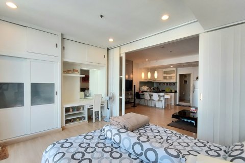 Condominio de 1 dormitorio en Bangkok, Tailandia № 201096 - foto 7