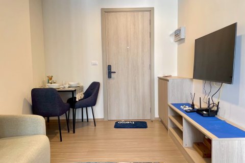 Apartamento de 2 habitaciones en Pattaya, Tailandia № 205790 - foto 2