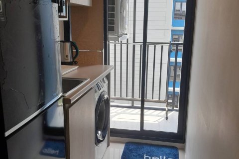 Apartamento de 2 habitaciones en Pattaya, Tailandia № 205790 - foto 3
