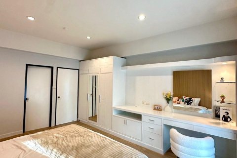 Apartamento de 3 habitaciones en Pattaya, Tailandia № 205789 - foto 5