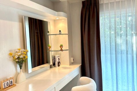Apartamento de 3 habitaciones en Pattaya, Tailandia № 205789 - foto 8