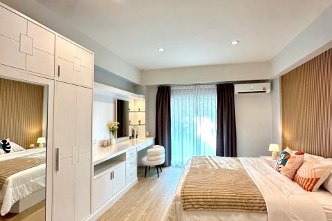Apartamento de 3 habitaciones en Pattaya, Tailandia № 205789 - foto 2