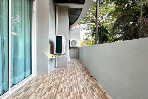 Apartamento de 3 habitaciones en Pattaya, Tailandia № 205789 - foto 14