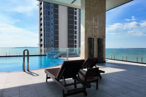 Apartamento de 2 habitaciones en Pattaya, Tailandia № 205791 - foto 20