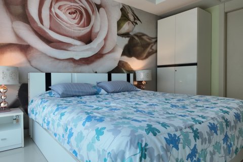 Apartamento de 2 habitaciones en Pattaya, Tailandia № 205791 - foto 6