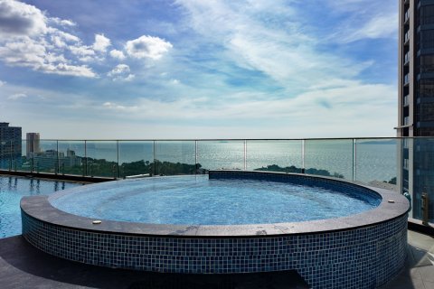 Apartamento de 2 habitaciones en Pattaya, Tailandia № 205791 - foto 17