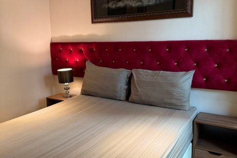 Apartamento de 2 habitaciones en Pattaya, Tailandia № 205785 - foto 4