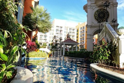 Apartamento de 2 habitaciones en Pattaya, Tailandia № 205785 - foto 16