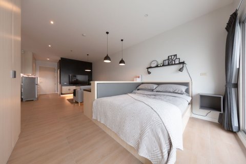 Studio in the Condo in Yan Nawa, Bangkok, Thailand № 147905 - Foto 2