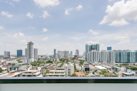 Studio in the Condo in Yan Nawa, Bangkok, Thailand № 147905 - Foto 19
