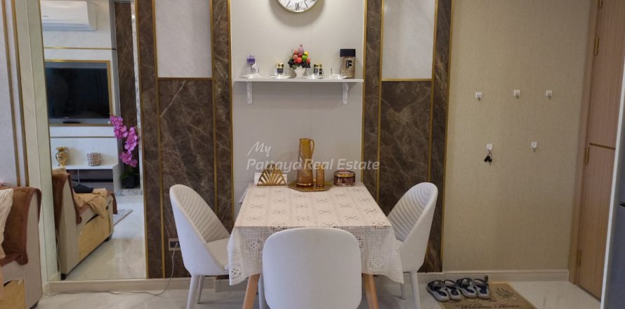 Condominio de 1 dormitorio en Bang Lamung, Tailandia № 205145
