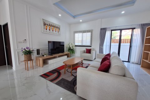 Chalet de 3 dormitorios en Hua Hin, Tailandia № 168978 - foto 19