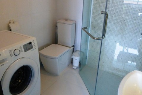Condominio de 2 dormitorios en Pattaya, Tailandia № 204202 - foto 11