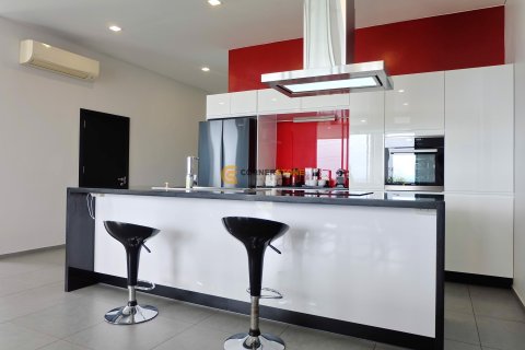 Estudio en Pattaya, Tailandia № 149545 - foto 3
