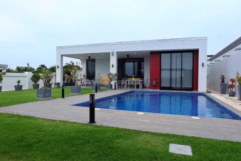 Studio à Pattaya, Thaïlande № 149545