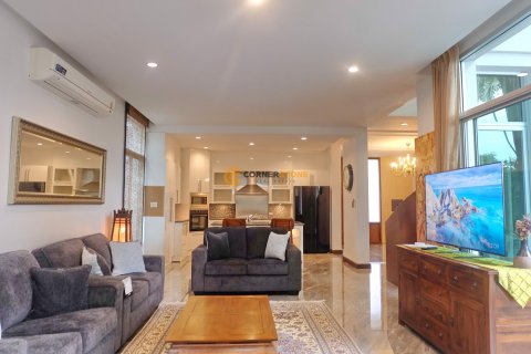 Estudio en Jomtien Beach, Pattaya, Tailandia № 149546 - foto 14
