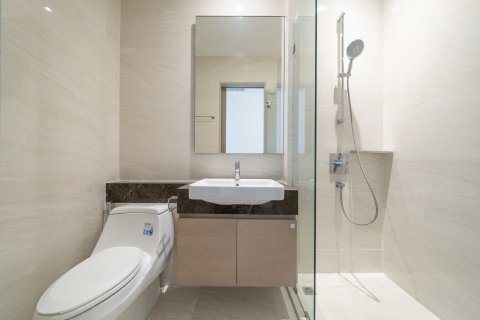 Condominio de 1 dormitorio en Sathon, Bangkok, Tailandia № 166935 - foto 8