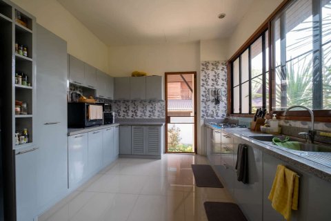 Casa de 3 dormitorios en Chiang Mai, Tailandia № 155391 - foto 23
