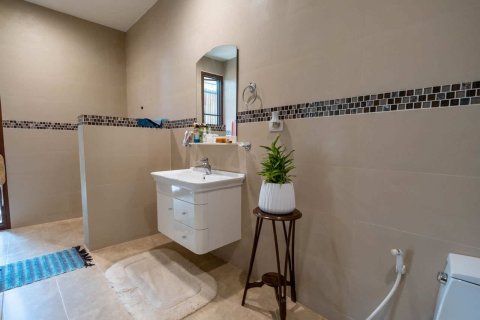 Casa de 3 dormitorios en Chiang Mai, Tailandia № 155391 - foto 10