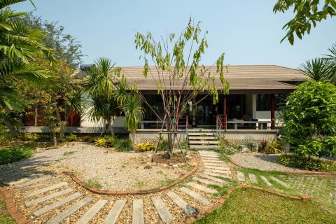 Casa de 3 dormitorios en Chiang Mai, Tailandia № 155391 - foto 15