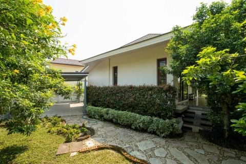 Casa de 3 dormitorios en Chiang Mai, Tailandia № 155391 - foto 21