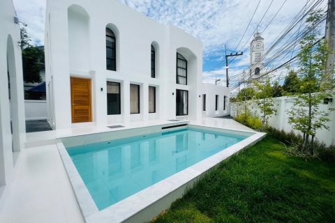Chalet de 5 dormitorios en Chiang Mai, Tailandia № 155387 - foto 2