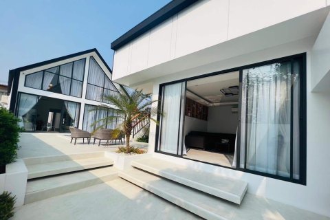 Chalet de 3 dormitorios en Chiang Mai, Tailandia № 155388 - foto 5