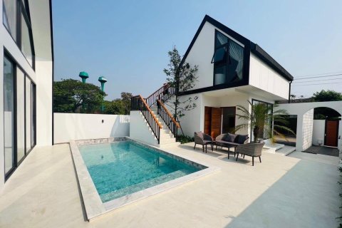 Chalet de 3 dormitorios en Chiang Mai, Tailandia № 155388 - foto 2