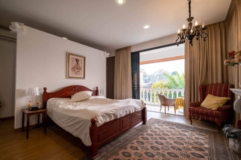 Chalet de 5 dormitorios en Chiang Mai, Tailandia № 155392 - foto 17