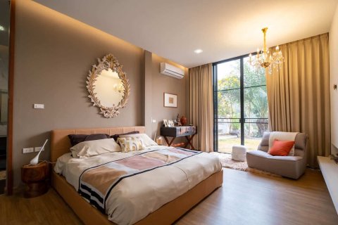 Chalet de 5 dormitorios en Chiang Mai, Tailandia № 155392 - foto 15