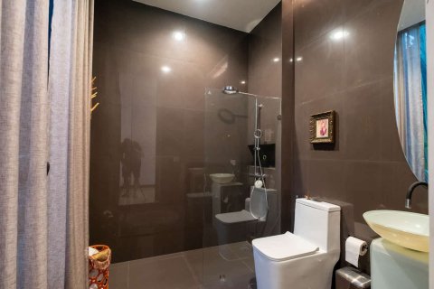 Chalet de 5 dormitorios en Chiang Mai, Tailandia № 155392 - foto 22