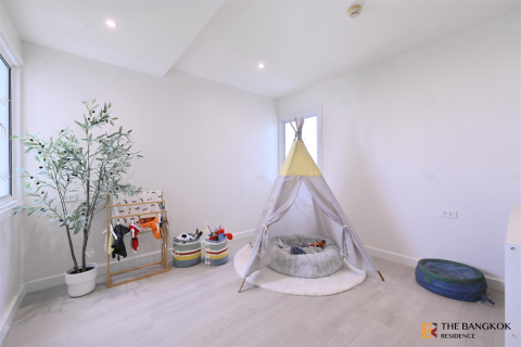 Condominio de 3 dormitorios en Bangkok, Tailandia № 185784 - foto 3