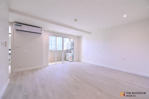 Condominio de 3 dormitorios en Bangkok, Tailandia № 185784 - foto 9