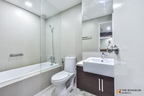 Condo in Bangkok, Thailand, 2 bedrooms № 188062