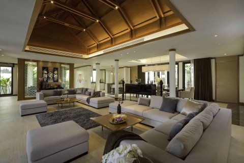 Chalet de 4 dormitorios en Bang Tao, Tailandia № 166462 - foto 19