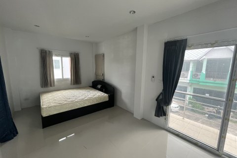 Adosado de 2 dormitorios en Ko Samui, Tailandia № 180156 - foto 4