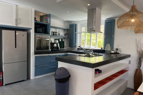 Chalet de 2 dormitorios en Ko Samui, Tailandia № 180158 - foto 3