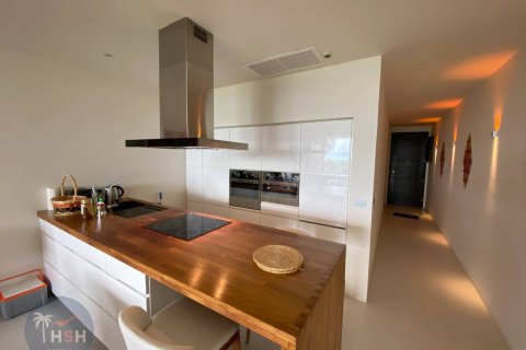 Condominio de 3 dormitorios en Ko Samui, Tailandia № 180152 - foto 6