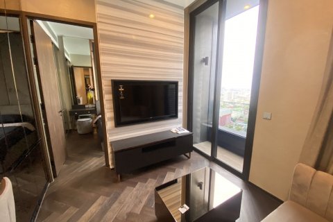 Estudio en el condominio en Khlong Toei, Bangkok, Tailandia № 144790 - foto 3
