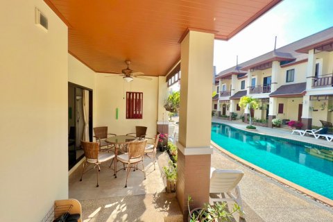 Adosado de 3 dormitorios en Cha-am, Tailandia № 168515 - foto 6