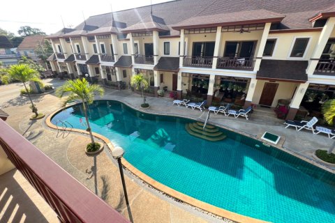 Adosado de 3 dormitorios en Cha-am, Tailandia № 168515 - foto 28