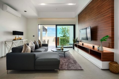 Chalet de 3 dormitorios en Hua Hin, Tailandia № 168513 - foto 8
